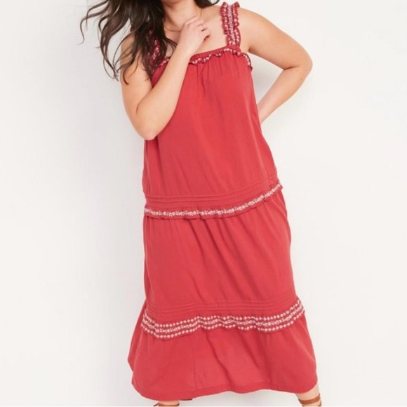 Old Navy Women’s Red‎ Sleeveless Ruffle-Neck Tiered Midi Swing Dress Size Medium - Picture 1 of 6